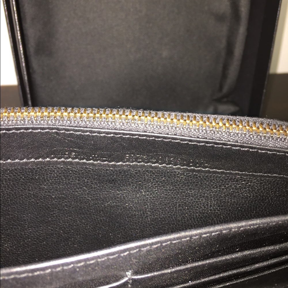 Saint Laurent YSL Grain De Poudre Nero Gold Wallet - Picture 7 of 8